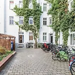 P42 Room22 Kollwitzkiez Lägenhet Berlin