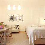 P42 Room22 Kollwitzkiez * ベルリン