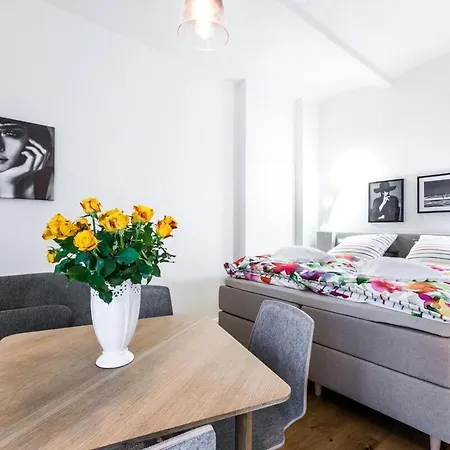 P42 Room22 Kollwitzkiez