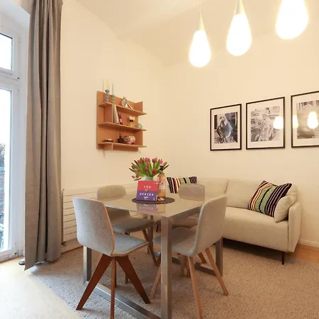 P42 Room22 Kollwitzkiez Berlin
