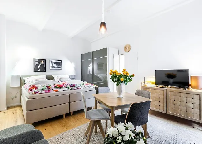 P42 Room22 Kollwitzkiez *