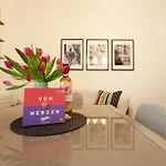 P42 Room22 Kollwitzkiez Апартаменты *