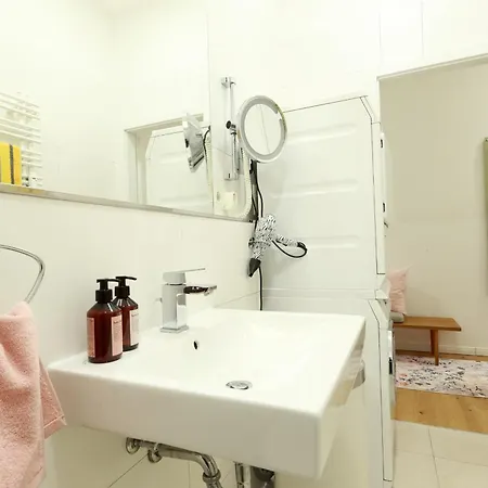 Апартаменты P42 Room22 Kollwitzkiez *
