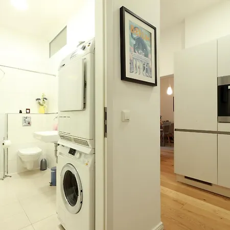 P42 Room22 Kollwitzkiez Апартаменты *
